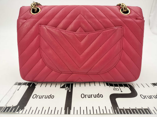 CHANEL Lamb V-Stitch Double Flap 25 Shoulder Bag
