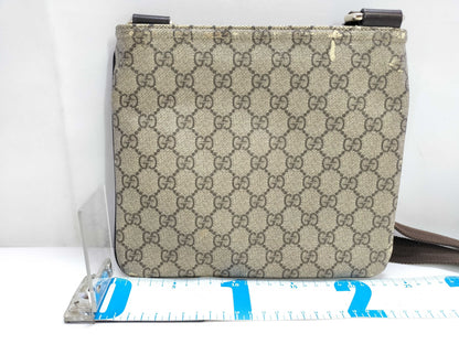 GUCCI GG Supreme Shoulder Bag