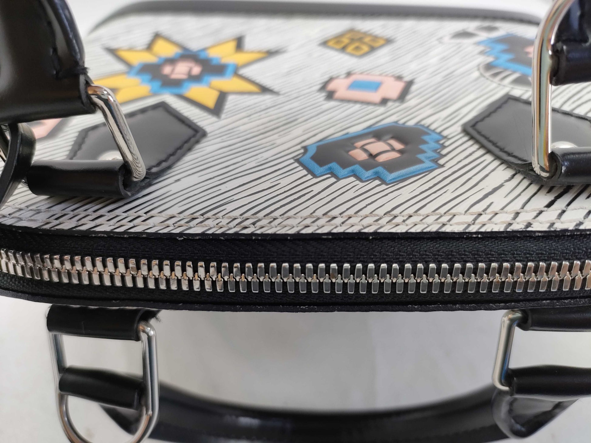 LOUIS VUITTON Louis Vuitton Alma BB Handbag