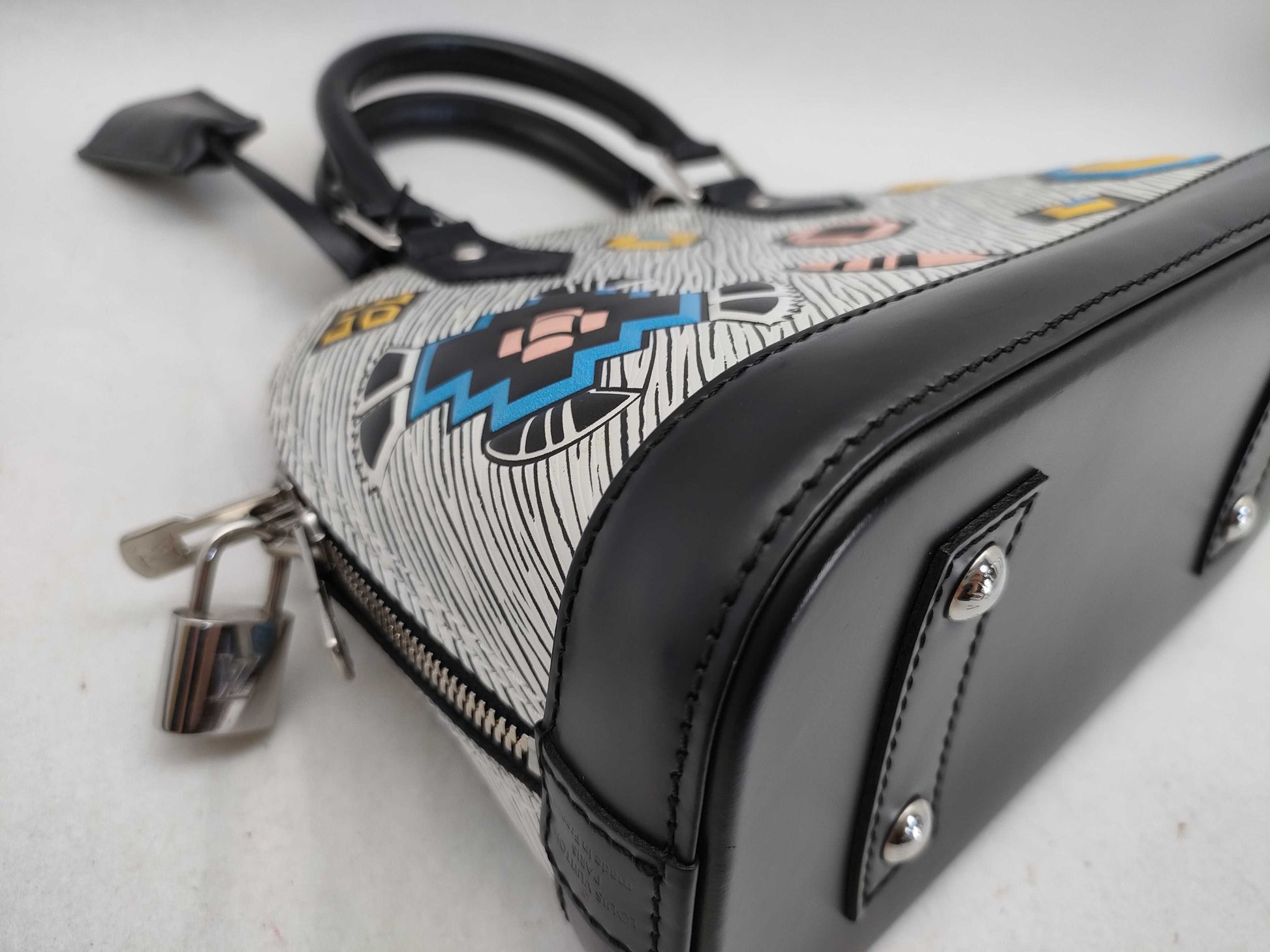 LOUIS VUITTON Louis Vuitton Alma BB Handbag