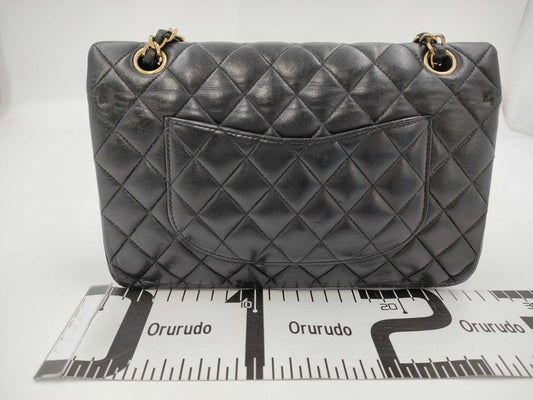 CHANEL Matelasse Shoulder Bag