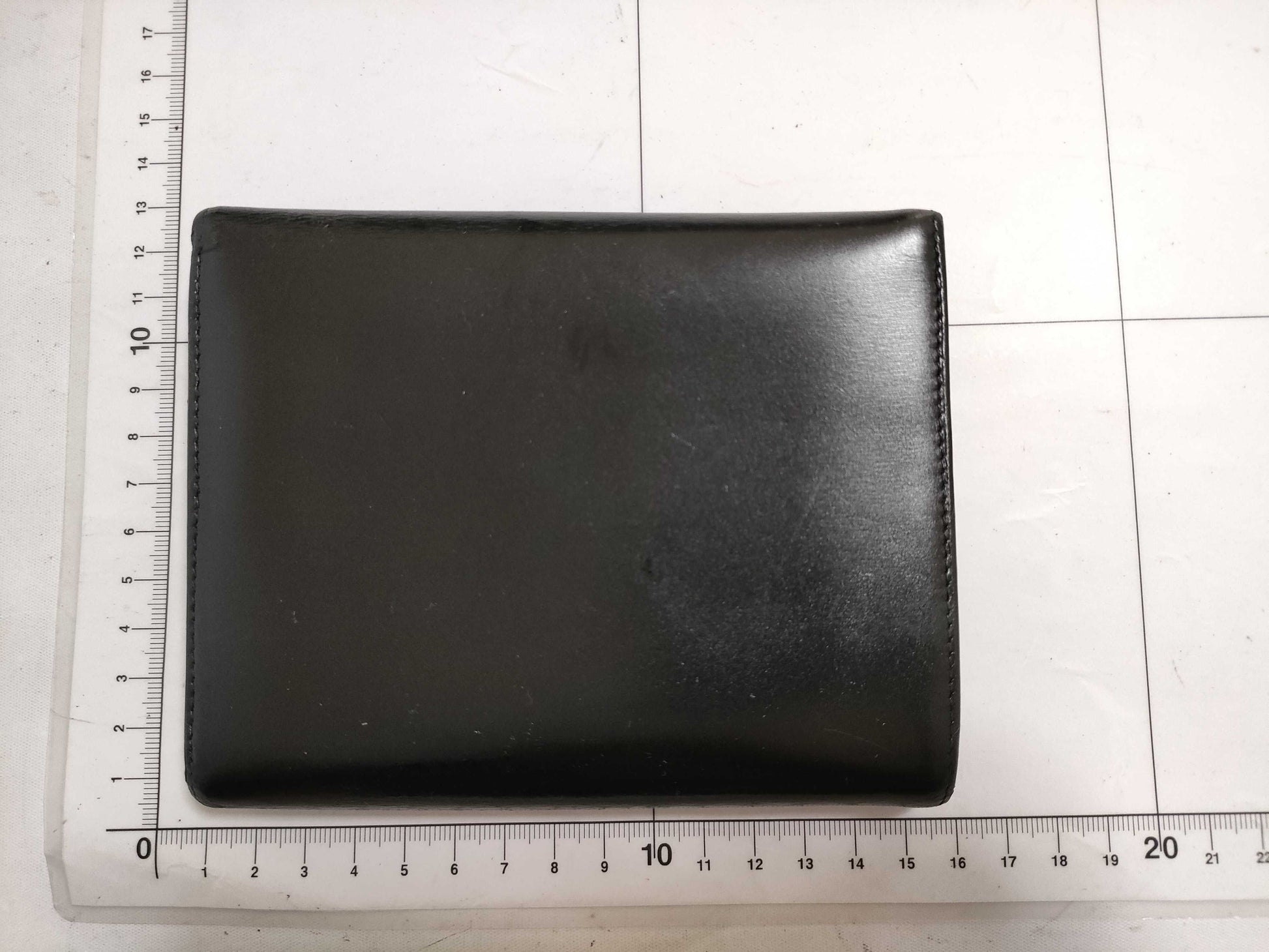 Cartier Panthère Tri-fold Wallet Black x Gold