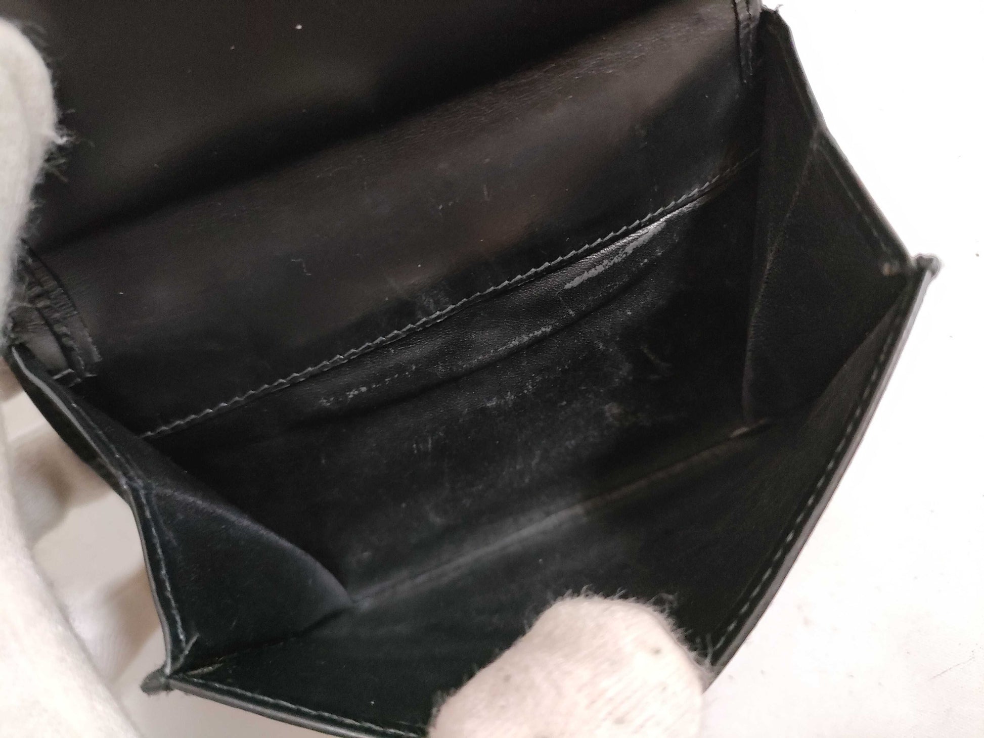 Cartier Panthère Tri-fold Wallet Black x Gold