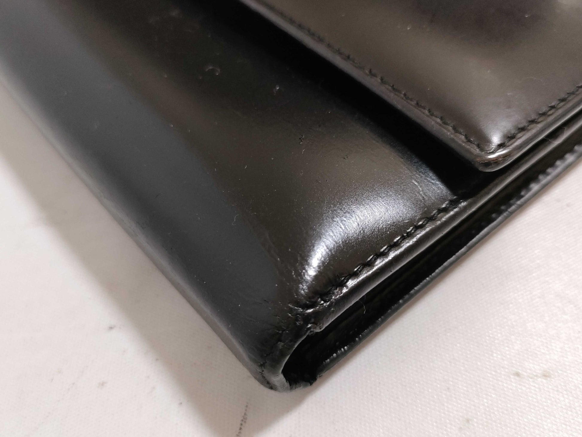 Cartier Panthère Tri-fold Wallet Black x Gold