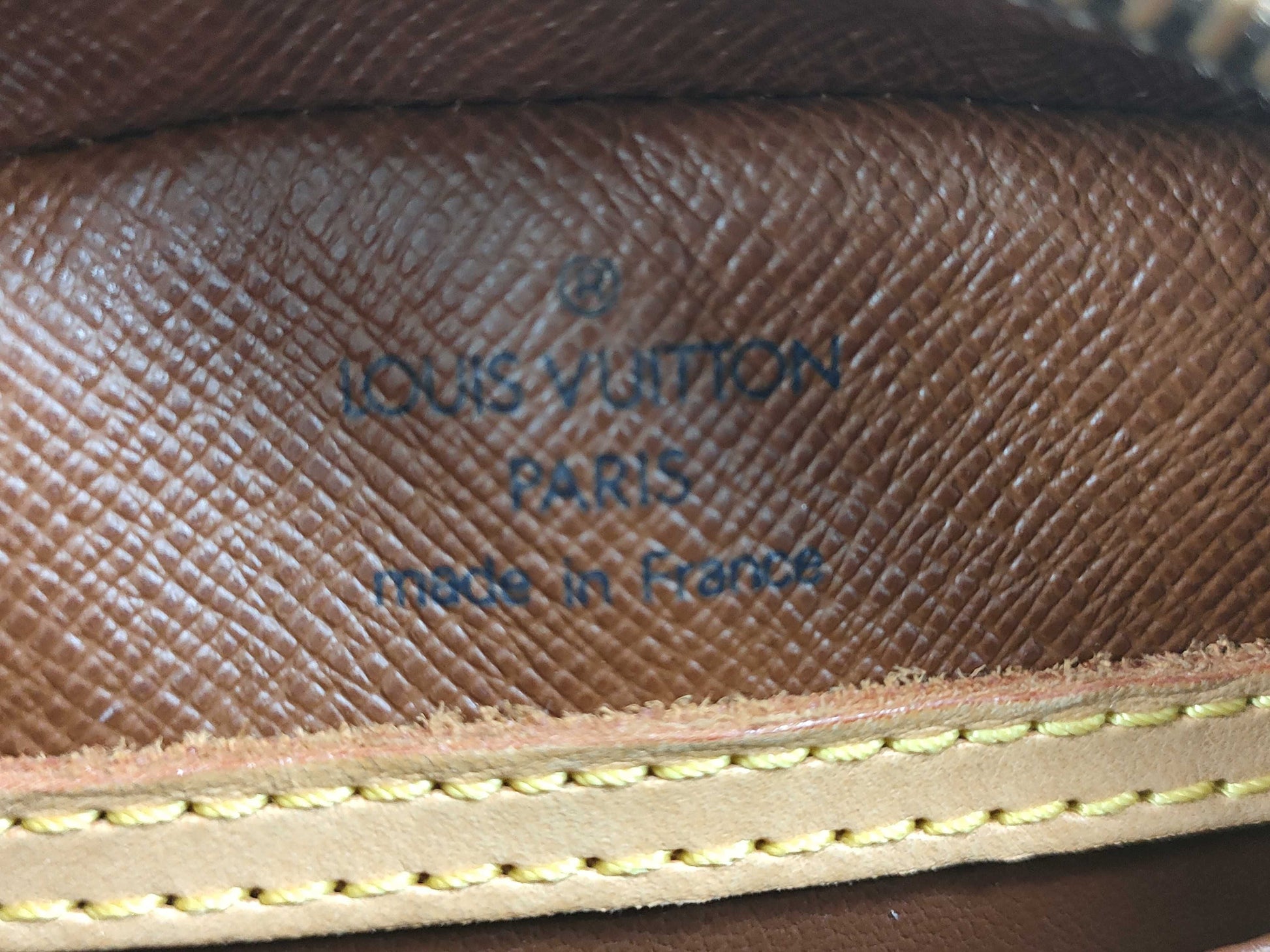 LOUIS VUITTON M 51221 Monogram LV Blois Shoulder Bag