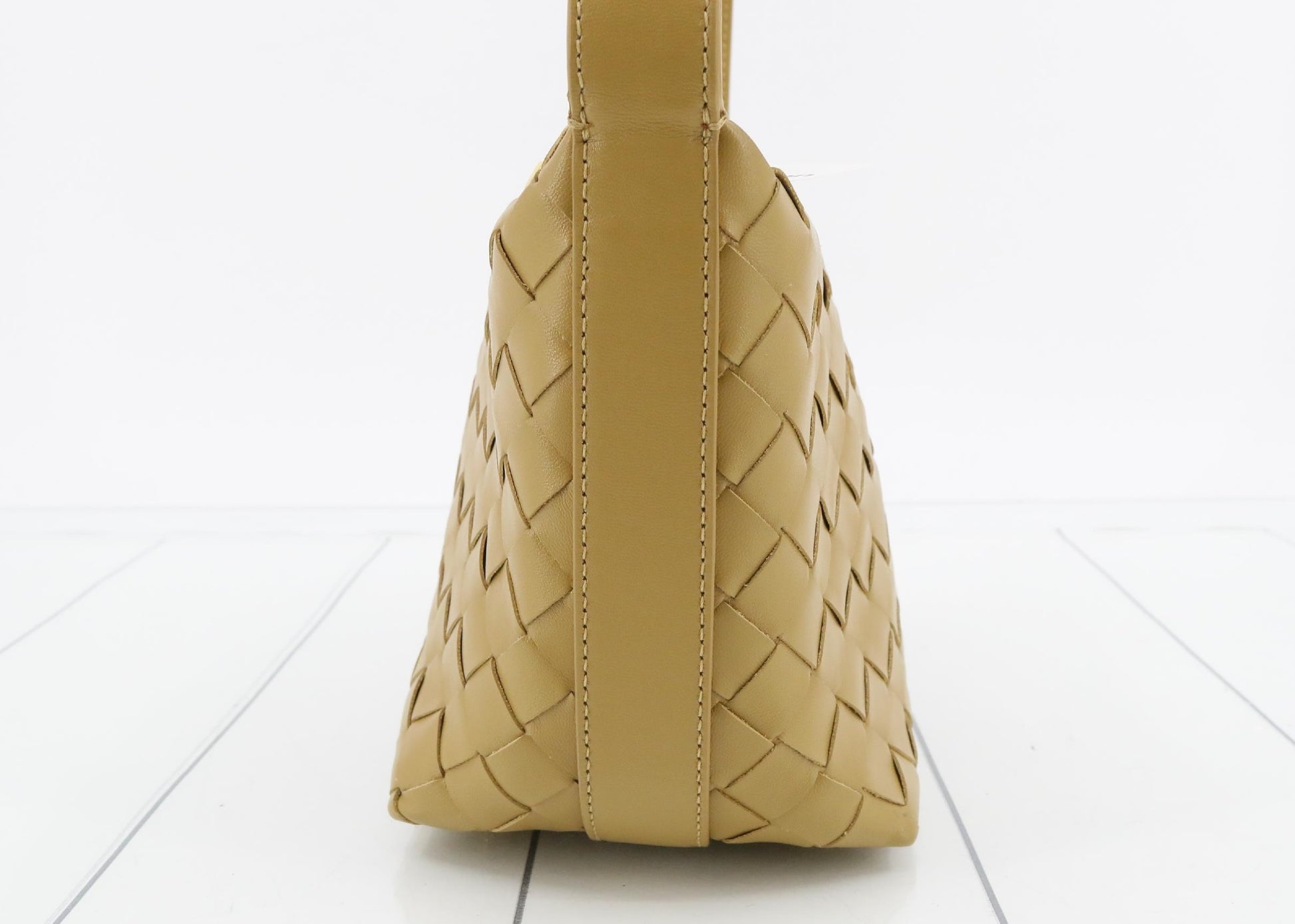 BOTTEGA VENETA Candy Wallace Handbag Handbag