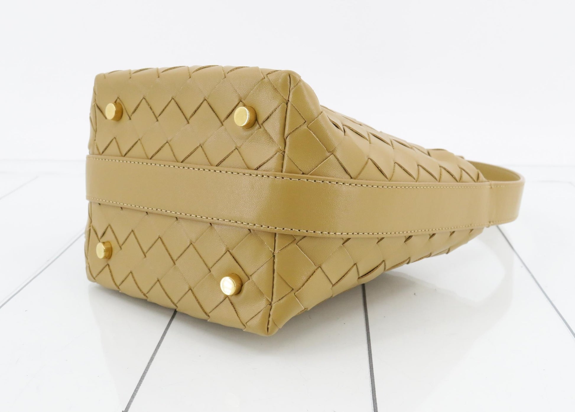 BOTTEGA VENETA Candy Wallace Handbag Handbag