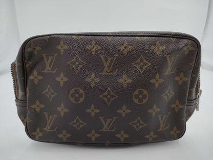 LOUIS VUITTON True Toilet Second Bag Bag