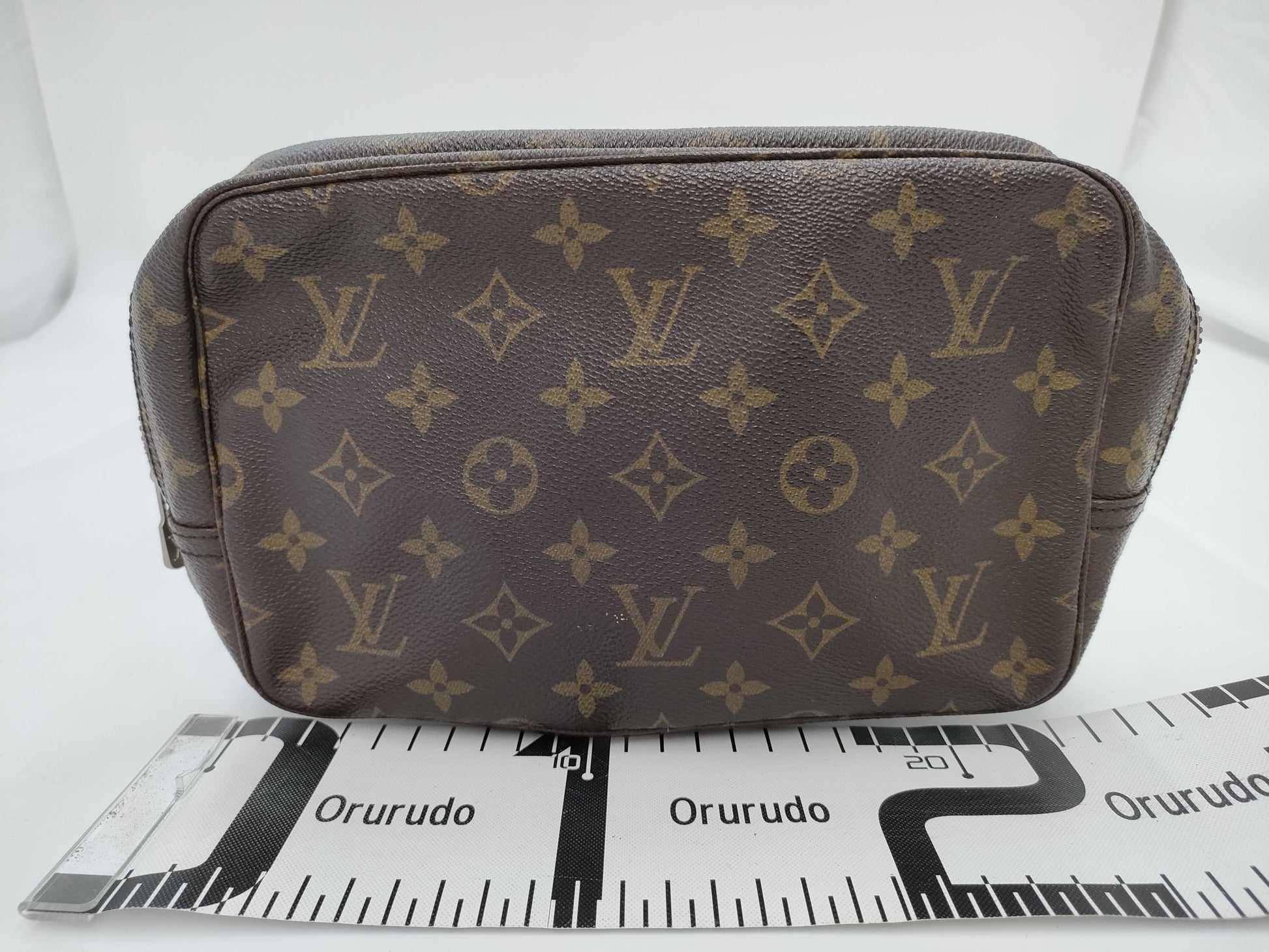 LOUIS VUITTON True Toilet Second Bag Bag