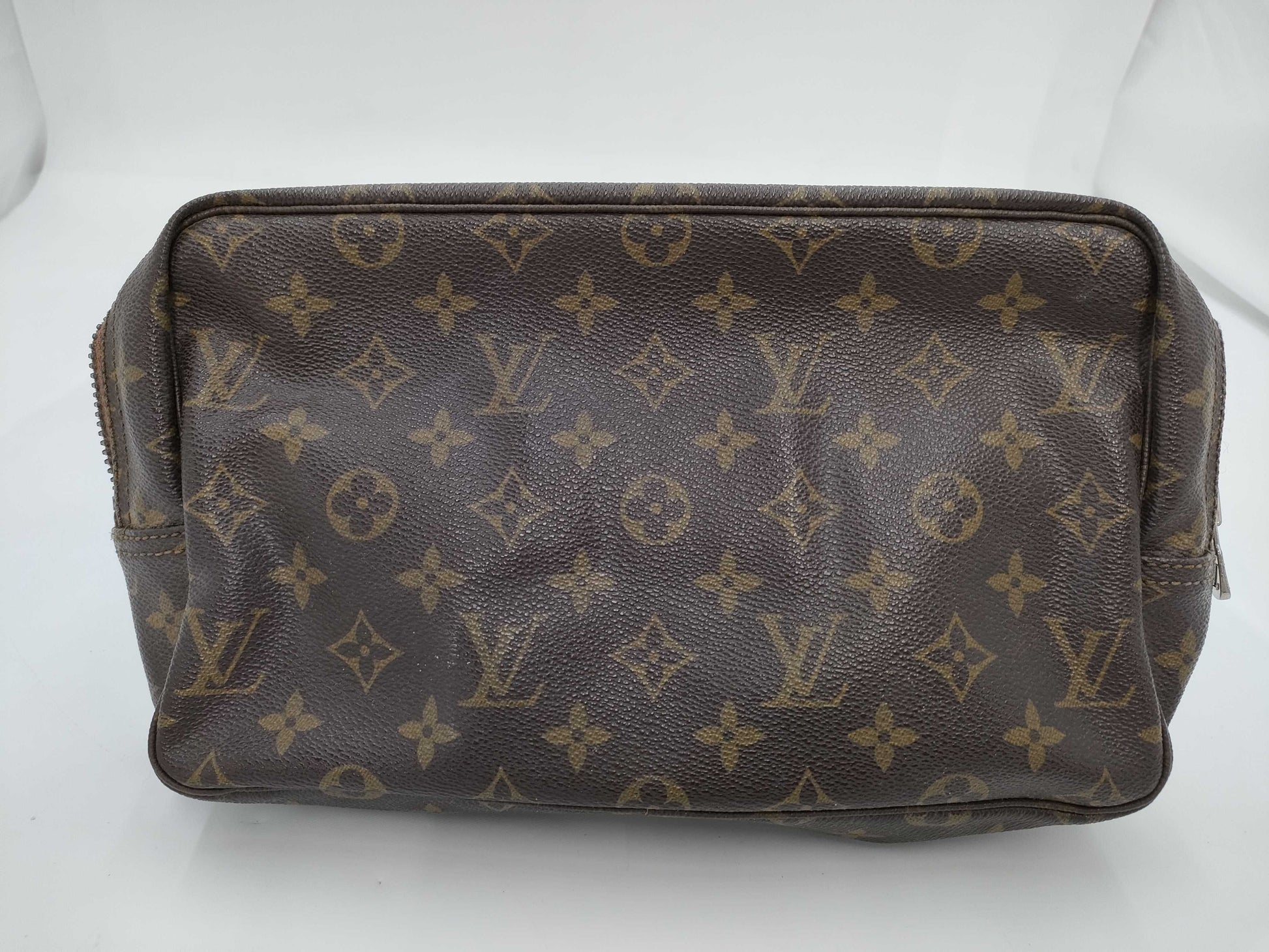 LOUIS VUITTON True Toilet Second Bag Bag