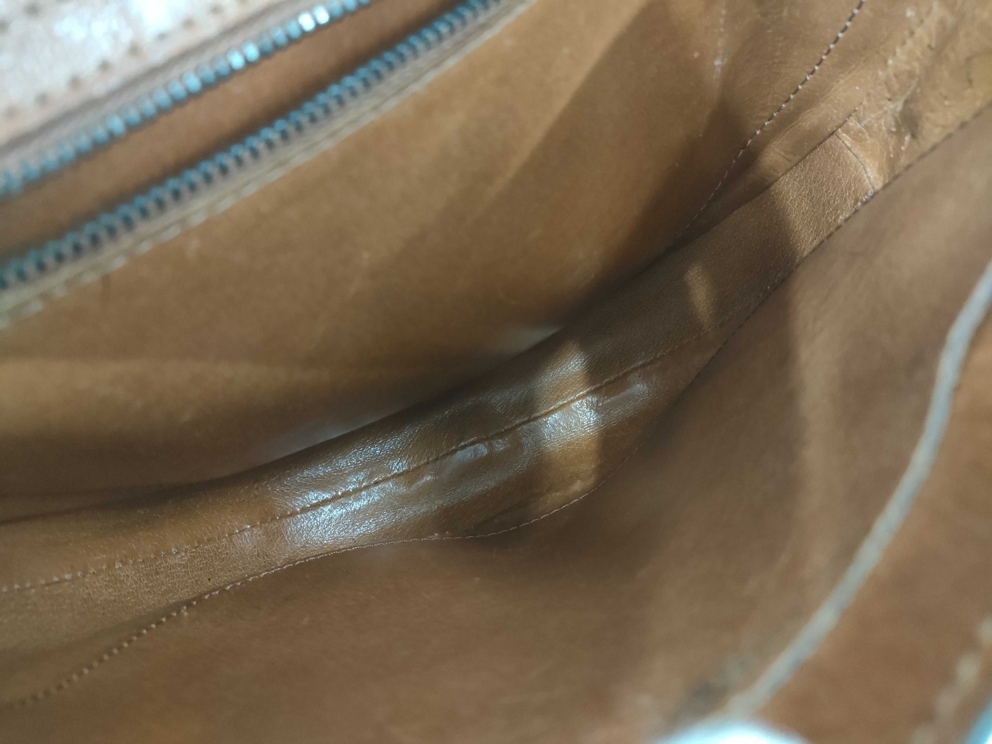 LOUIS VUITTON Chantilly Shoulder Bag