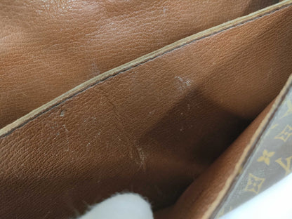 LOUIS VUITTON Monogram Shoulder Bag