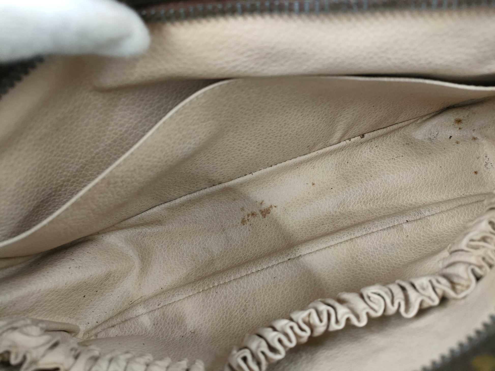 LOUIS VUITTON Monogram True Toilet Second Bag Bag