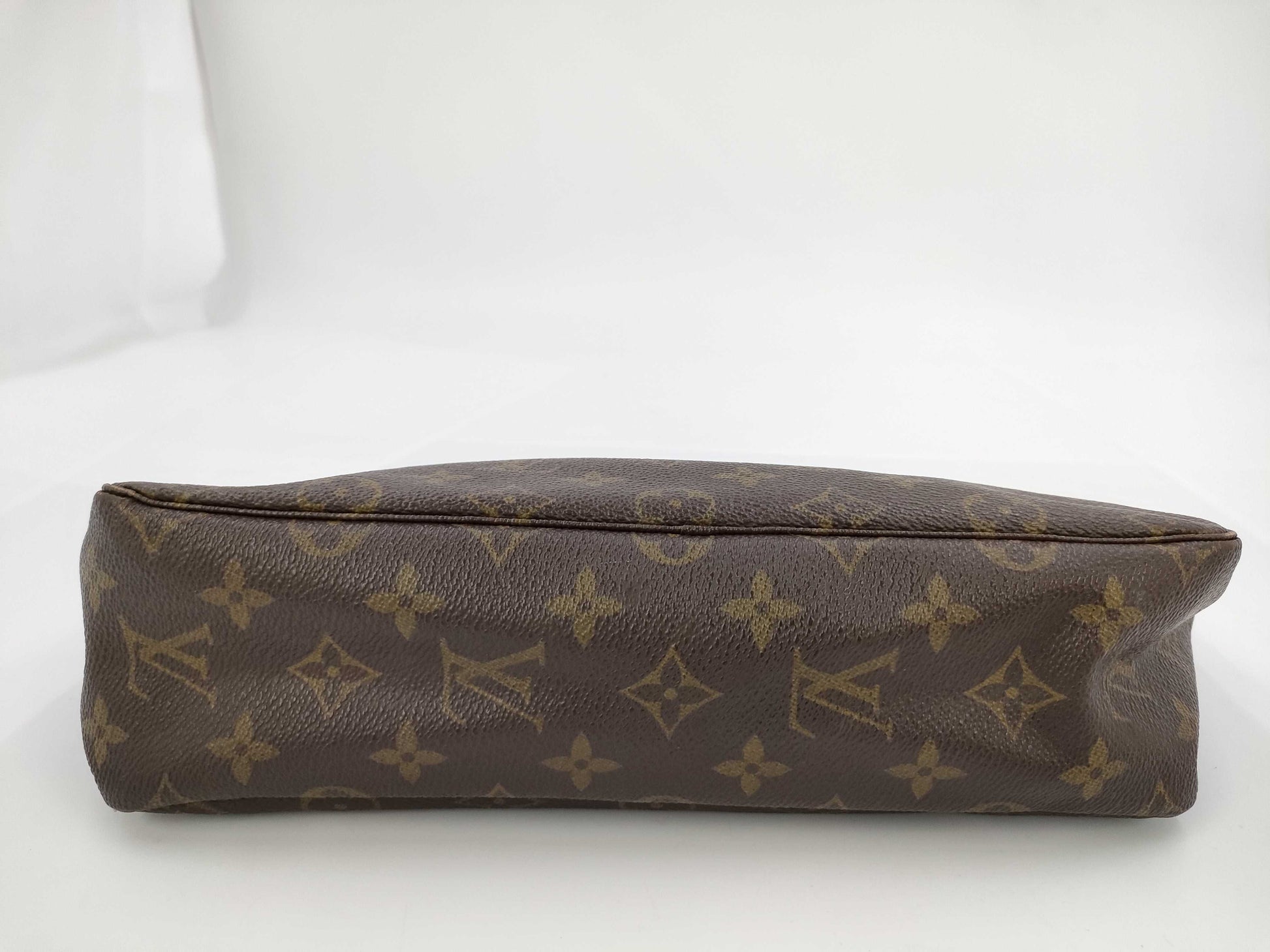LOUIS VUITTON Monogram True Toilet Second Bag Bag