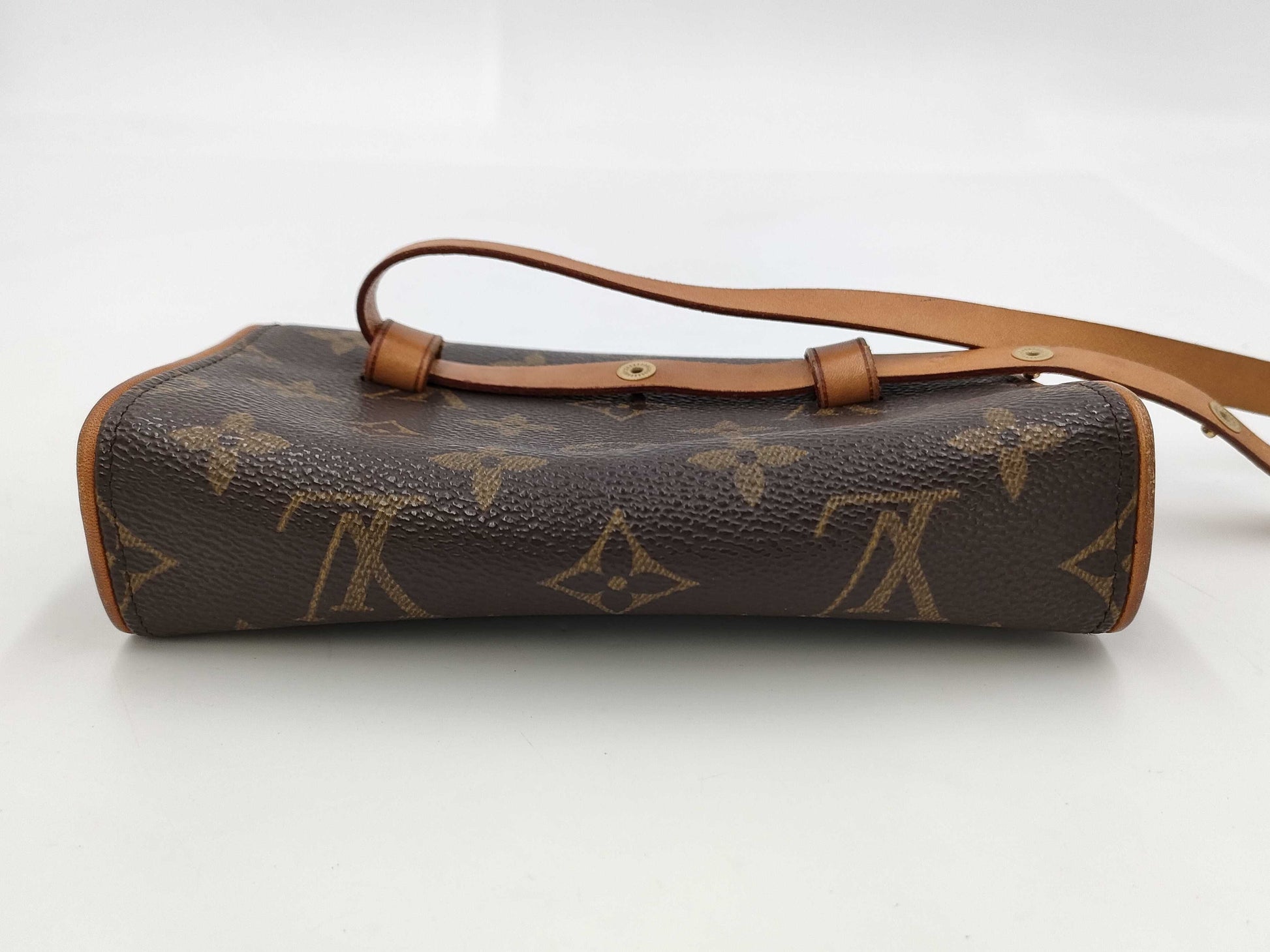 LOUIS VUITTON Pochette Twin Shoulder Bag