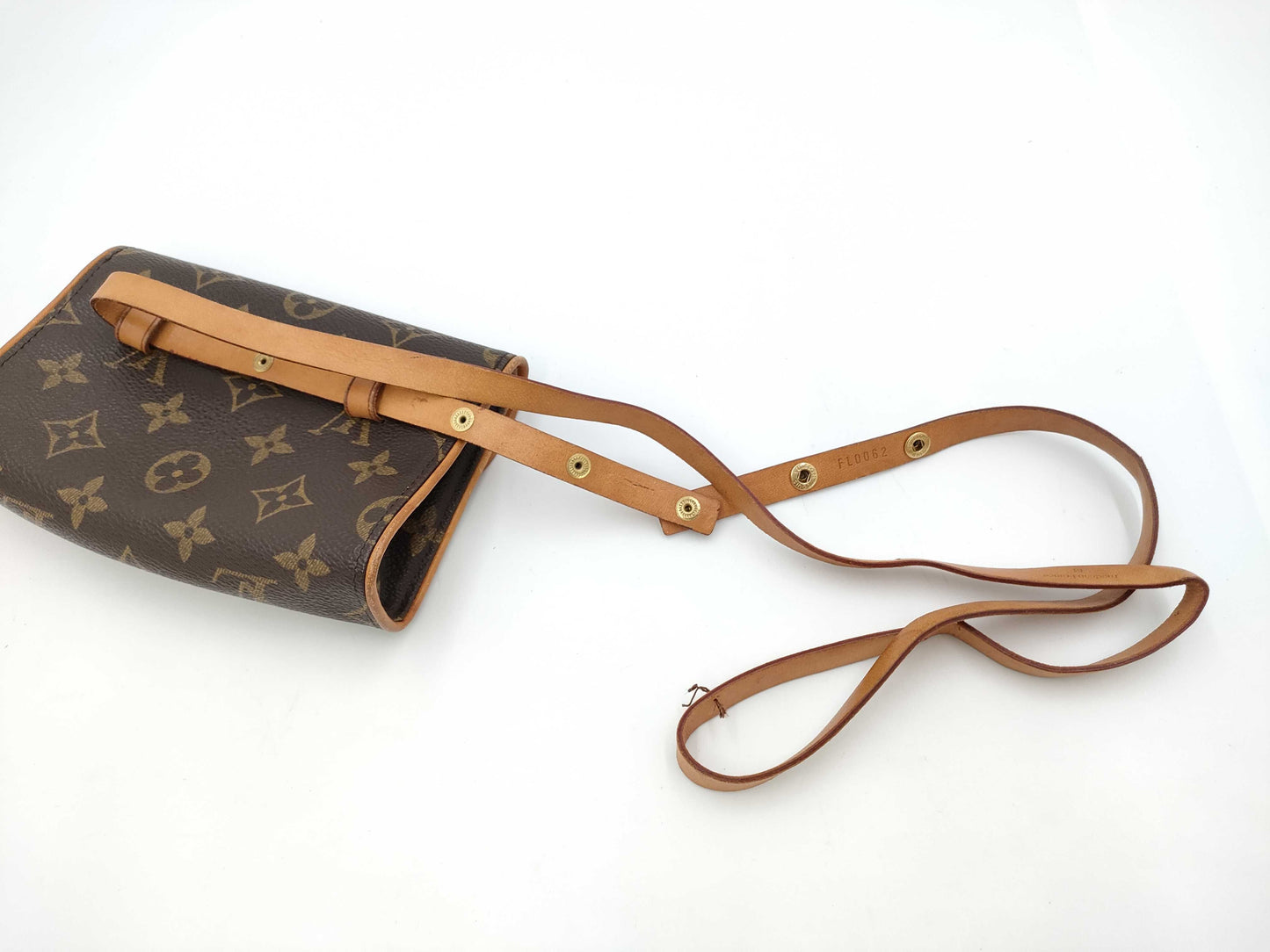 LOUIS VUITTON Pochette Twin Shoulder Bag