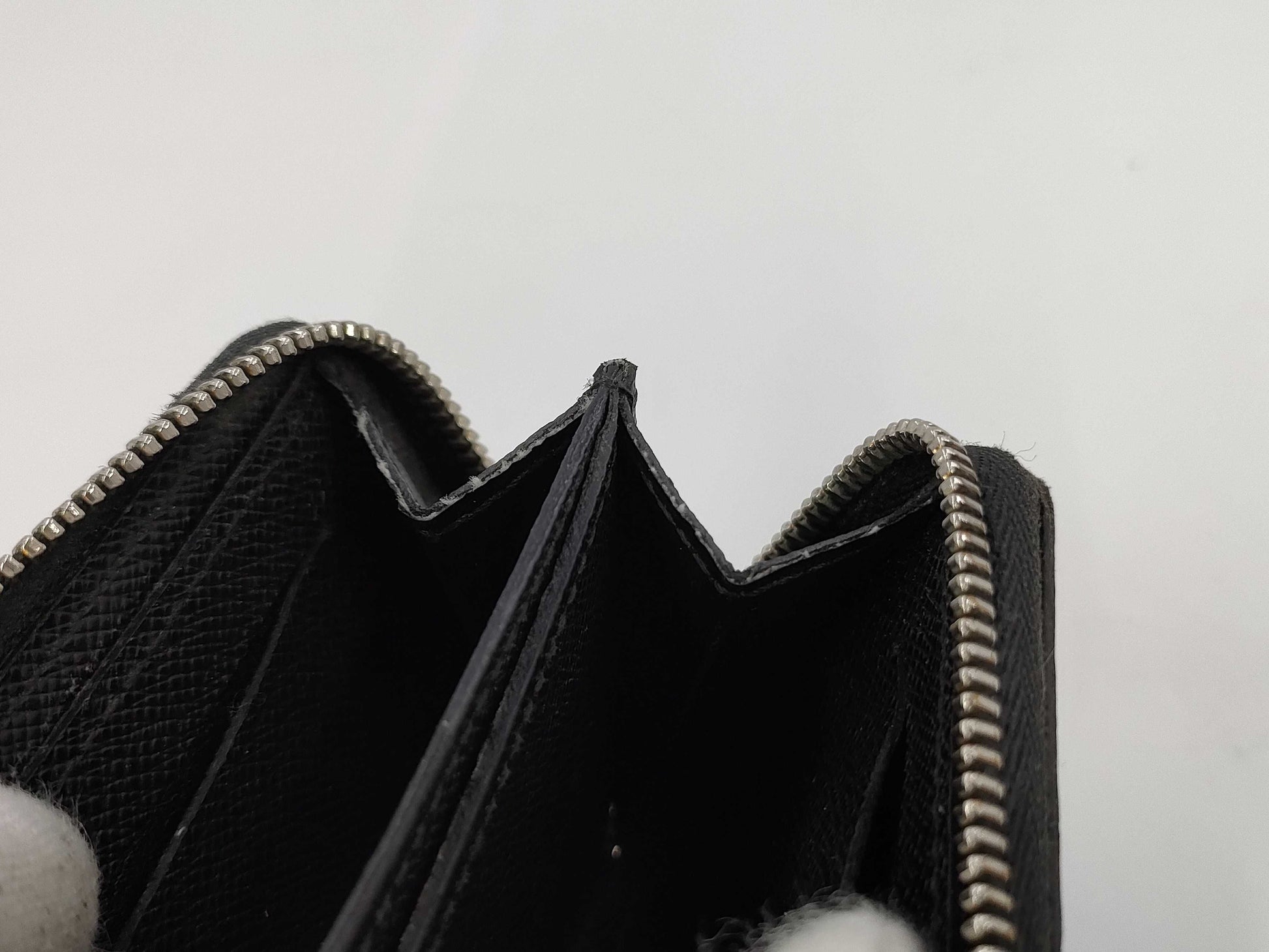 LOUIS VUITTON Damier coin case wallet