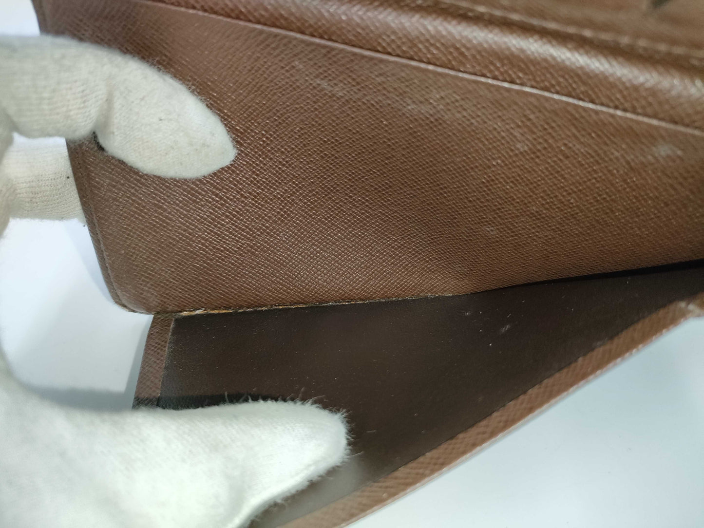 LOUIS VUITTON Damier Wallet Billfold