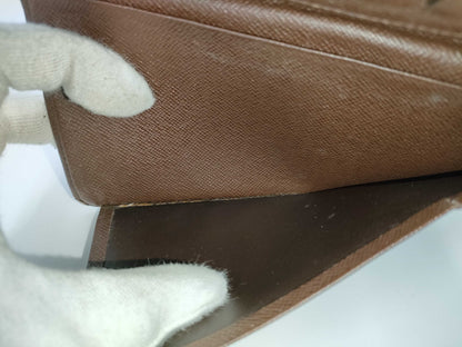 LOUIS VUITTON Damier Wallet Billfold