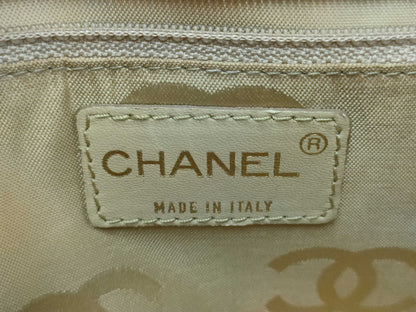 CHANEL Chocobar Shoulder Bag