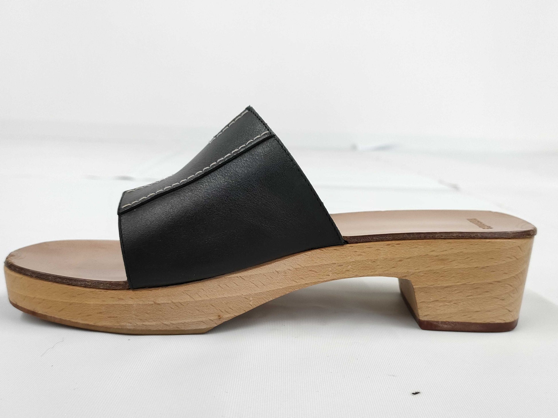 HERMES Sandals Size 37 Sandals