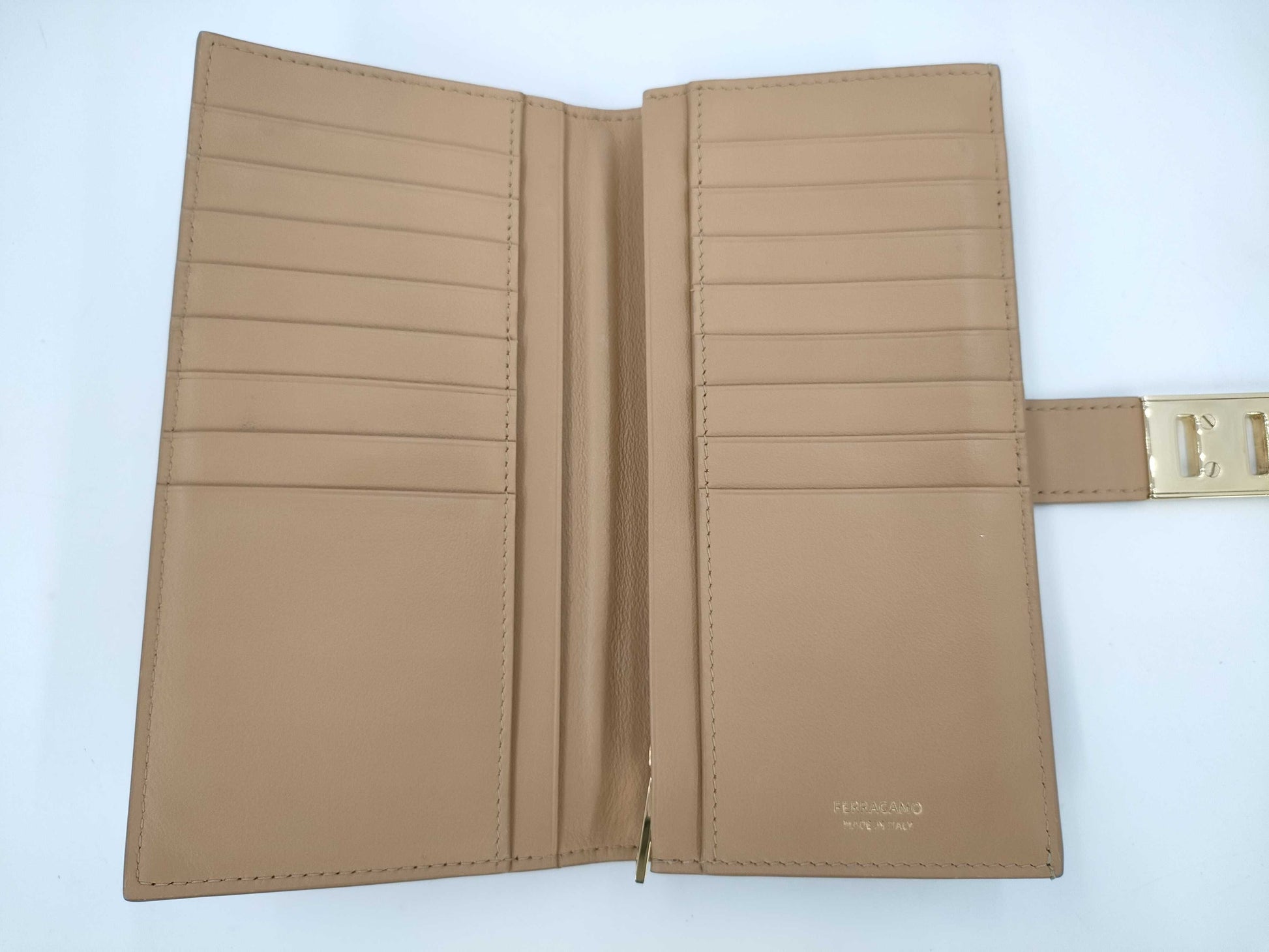Salvatore Ferragamo Gancini wallet