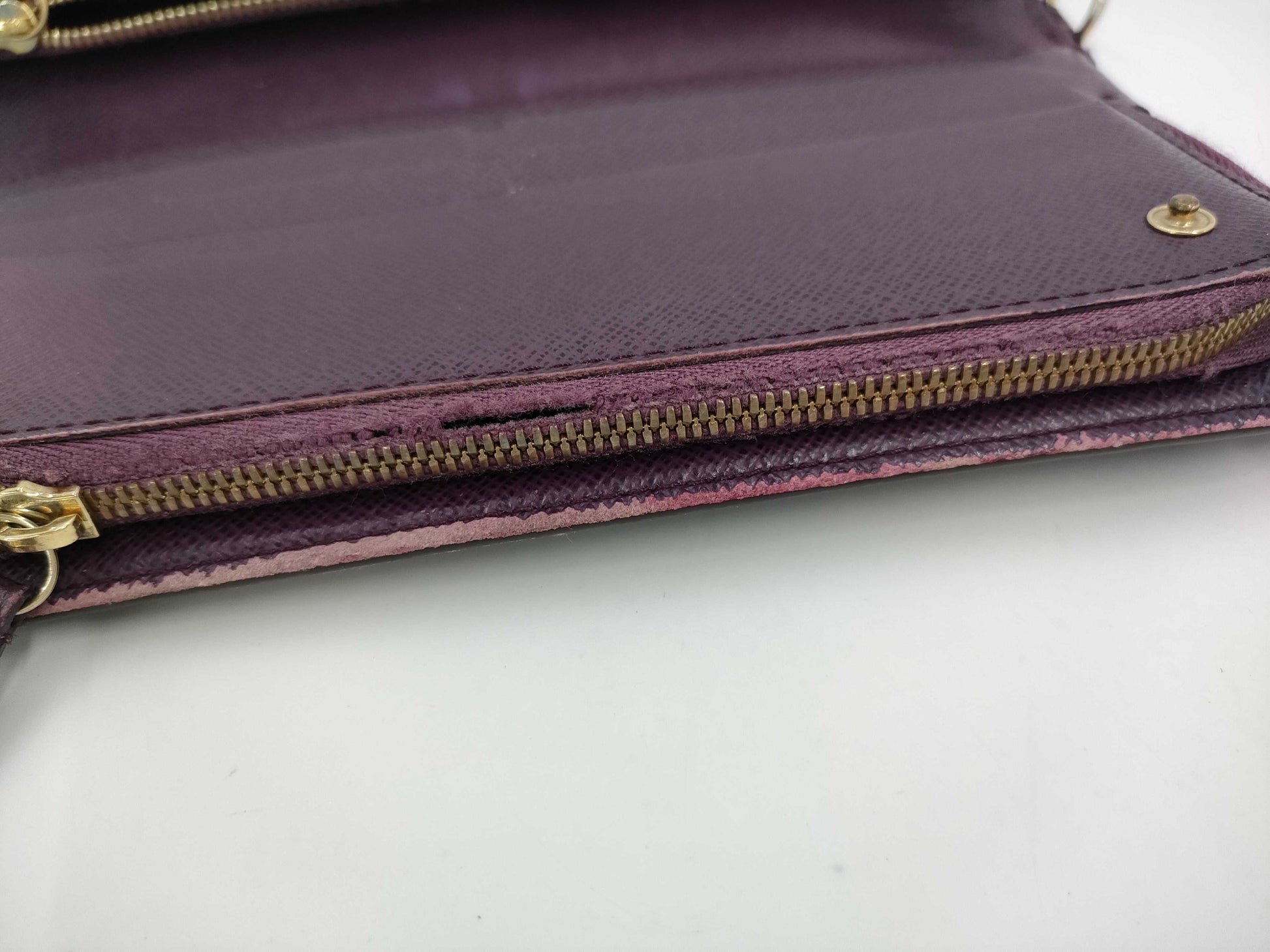 LOUIS VUITTON Monogram Wallet