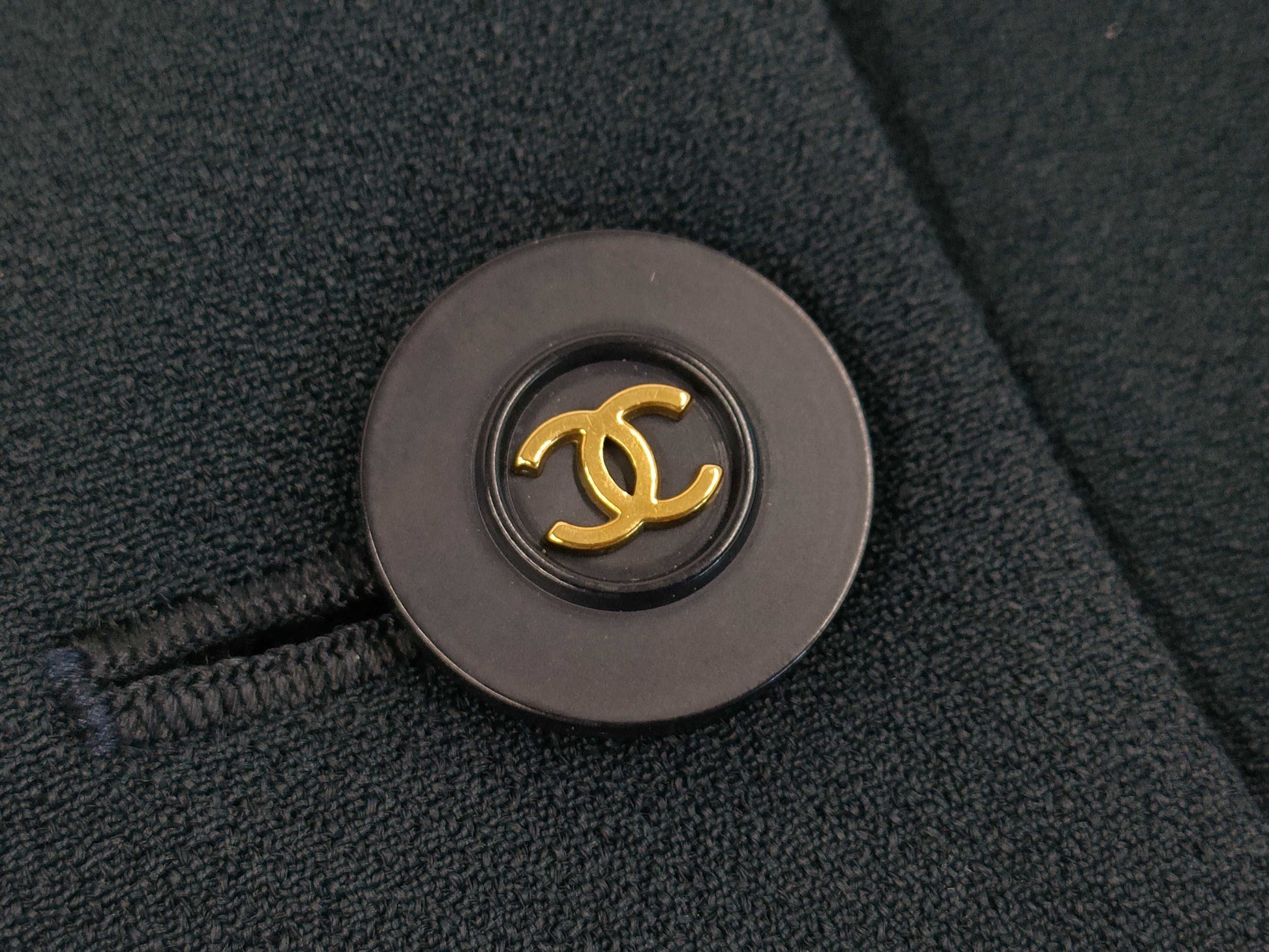 CHANEL outerwear size 40 jacket