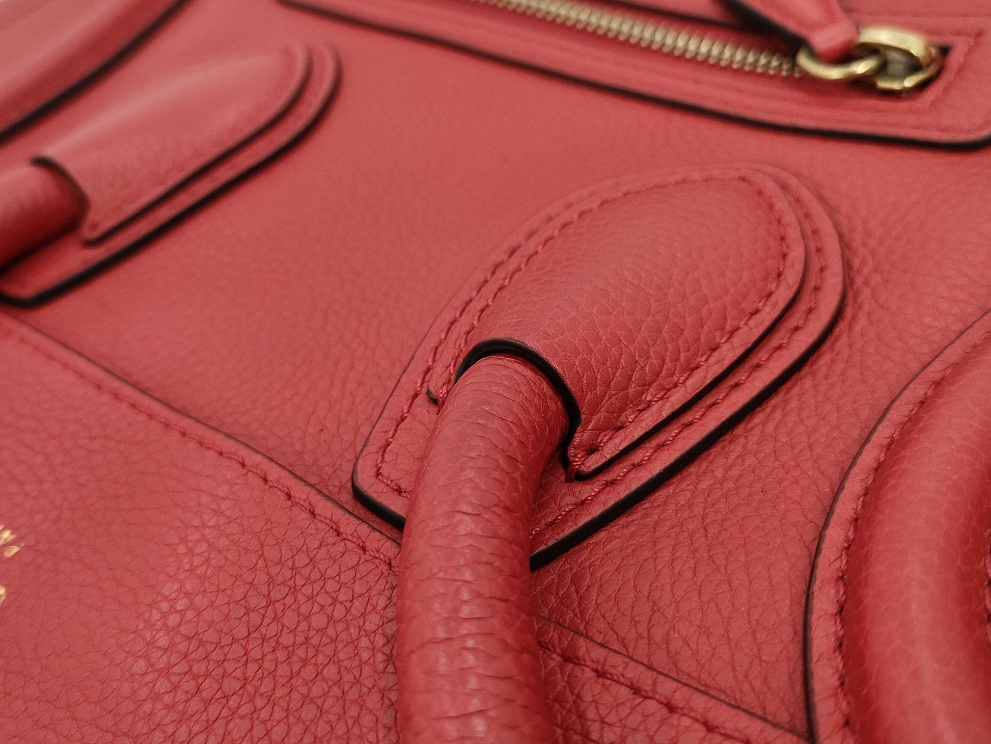 CELINE Luggage Handbag