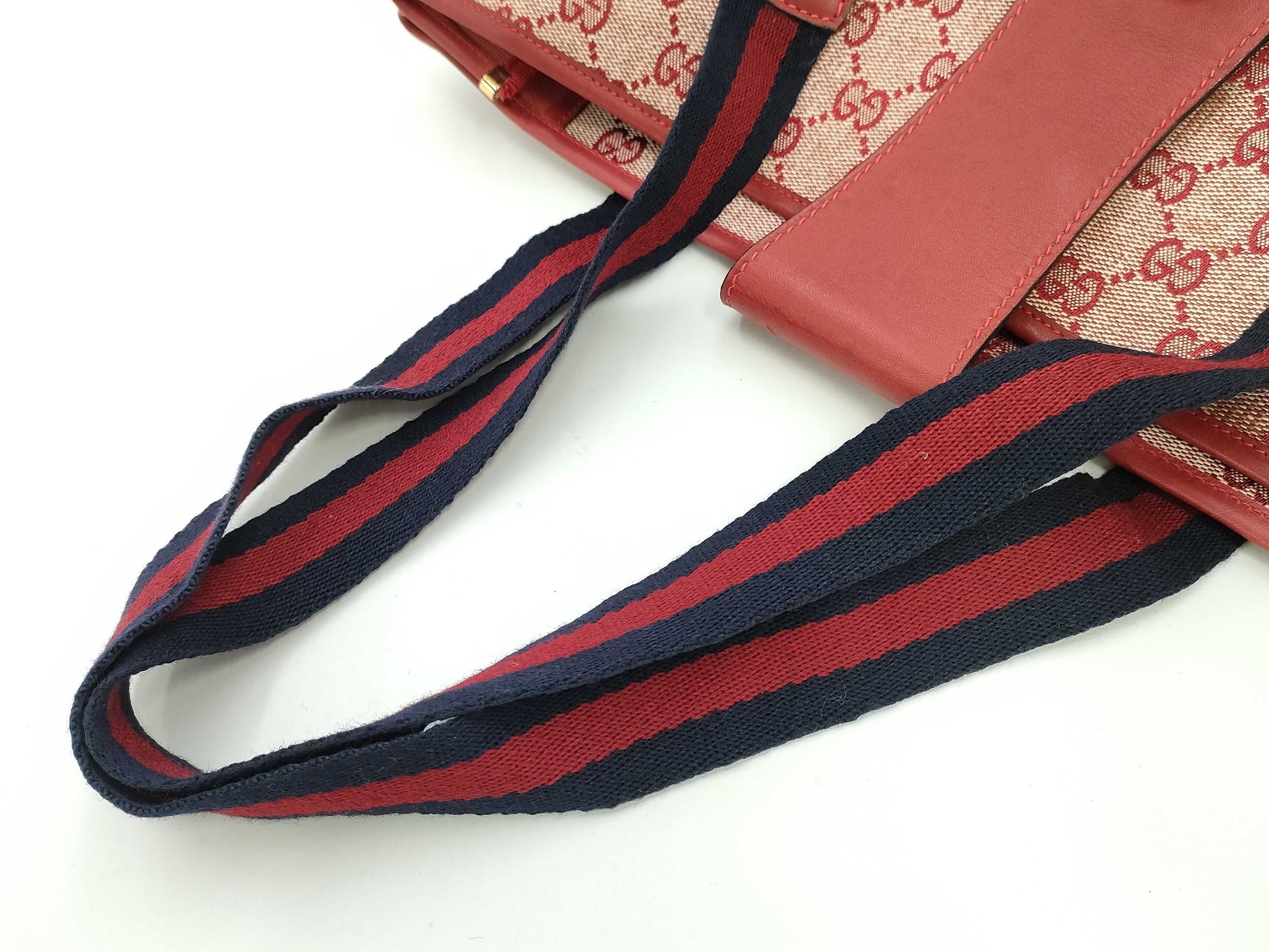 GUCCI GG Canvas Tote Bag