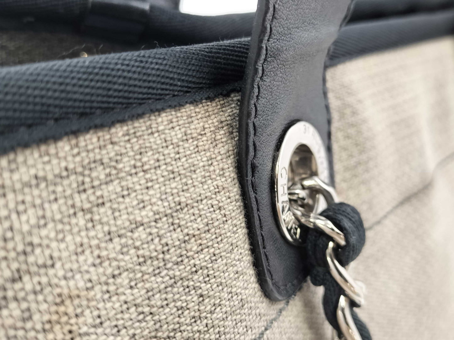 CHANEL Dovin GM Chain Shoulder Bag Shoulder Bag