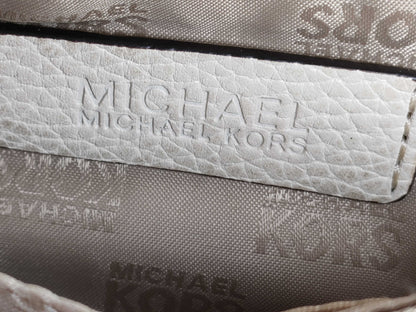 Michael Kors Michael Kors Pouch Leather Pouch