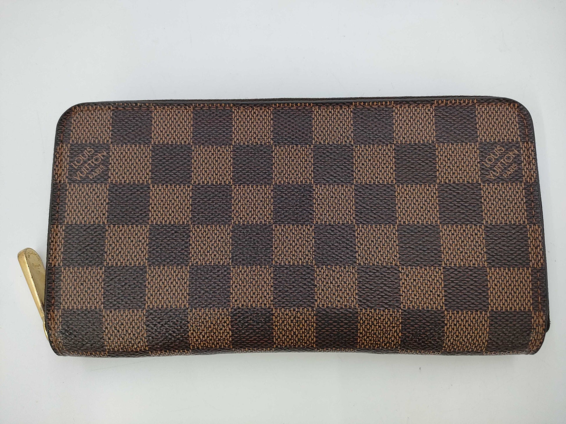 LOUIS VUITTON Damier Zippy Wallet, 2017, G Hardware, UB4177