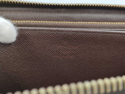 LOUIS VUITTON Damier Zippy Wallet, 2017, G Hardware, UB4177