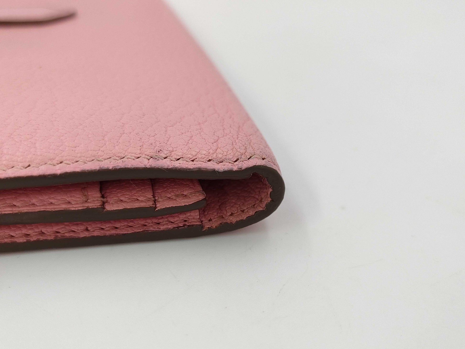 HERMES Bearn Soufflet Chevre Pink □R SV Hardware Wallet