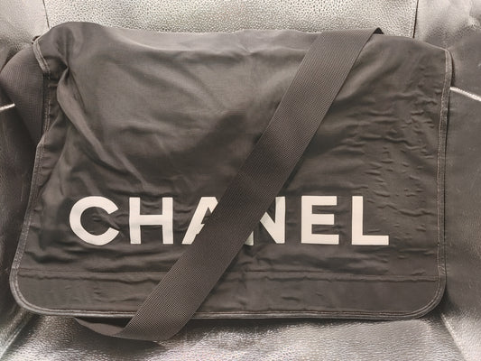 CHANEL Chanel Logo Shoulder Bag/Messenger Bag with Seal 2928575 Nylon Black Shoulder Bag