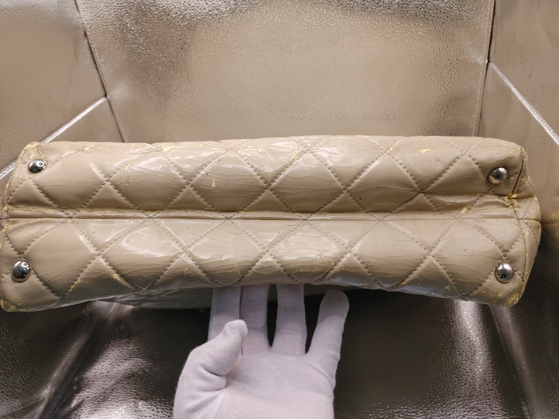 CHANEL Matelasse Chain Shoulder Bag with Seal 14667717, Includes Warranty Card and Bag, Beige Patent Leather Shoulder Bag