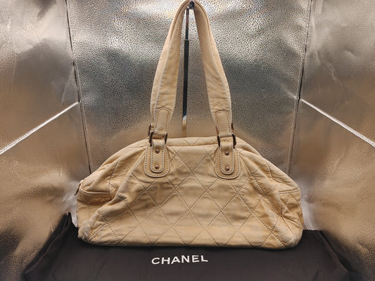 CHANEL Matelasse Beige Lambskin Shoulder Bag with Seal, 10943015, Dust Bag Included