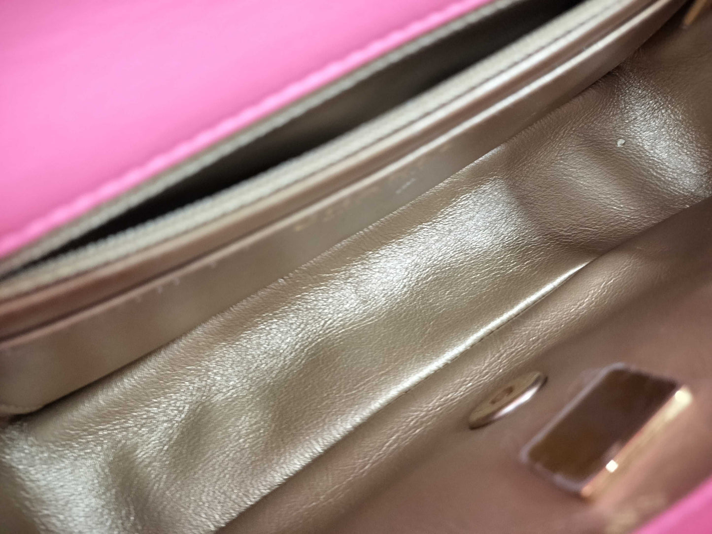CHANEL CHANEL BAG MATELASSE LAMBSKIN PINK CRUSH MINI RECTANGULAR A37586 MICROCHIP CHAIN ​​GHW AUUNK8TG Shoulder Bag