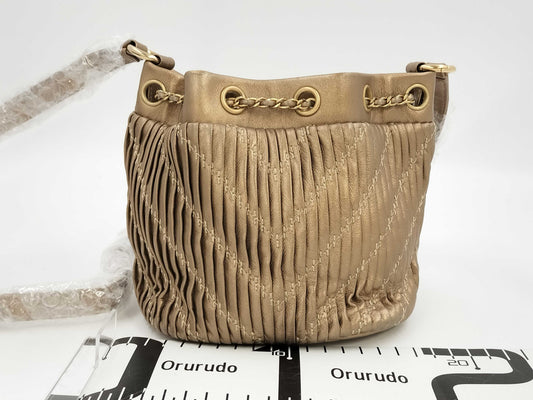 CHANEL CHANEL BAG CHEVRON BUCKET DRAWSTRING NO. 25 W/CARD METALLIC GOLD CROSSBODY 25171470 Shoulder Bag