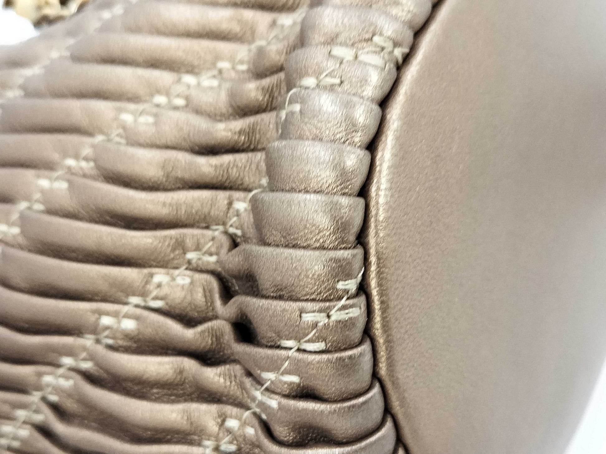 CHANEL CHANEL BAG CHEVRON BUCKET DRAWSTRING NO. 25 W/CARD METALLIC GOLD CROSSBODY 25171470 Shoulder Bag