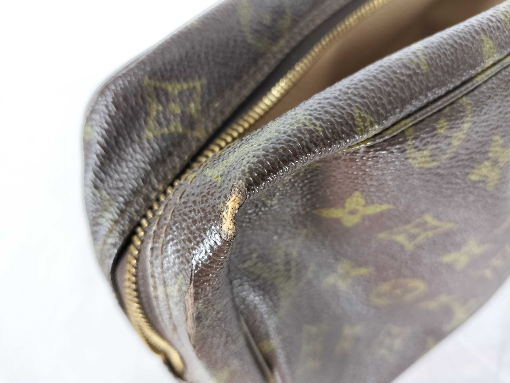LOUIS VUITTON M47522 Monogram LV Monogram Truth Wallet 28 M47522 Pouch