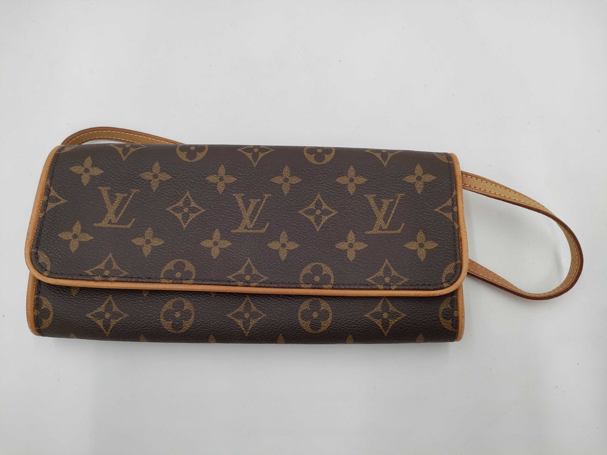LOUIS VUITTON Louis Vuitton Brand Bag Pochette Twin CA1909 Shoulder Bag