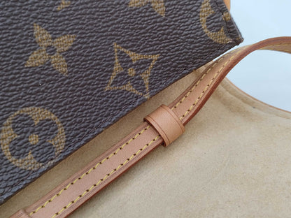 LOUIS VUITTON Louis Vuitton Brand Bag Pochette Twin CA1909 Shoulder Bag