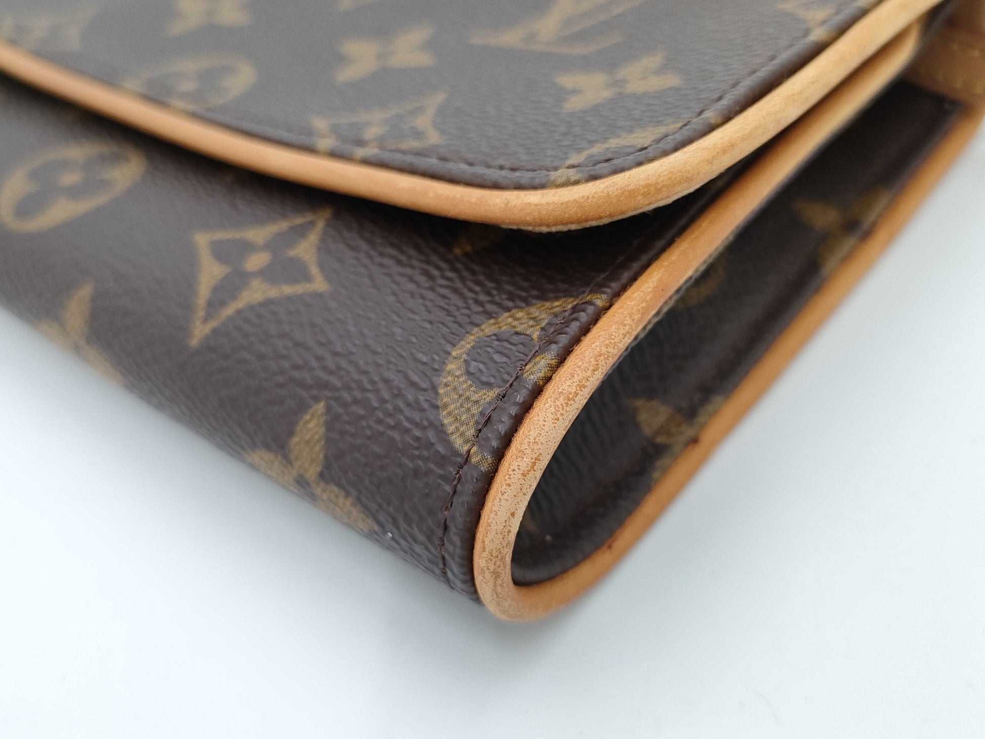 LOUIS VUITTON Louis Vuitton Brand Bag Pochette Twin CA1909 Shoulder Bag