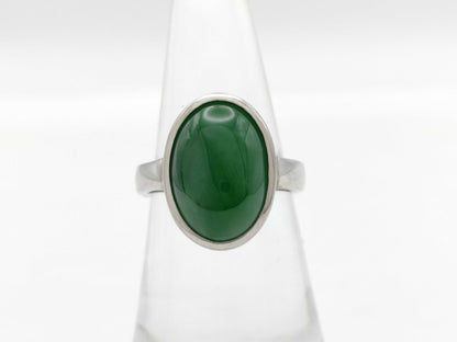 9.058ct Jadeite Ring, PT900, 10.8g 