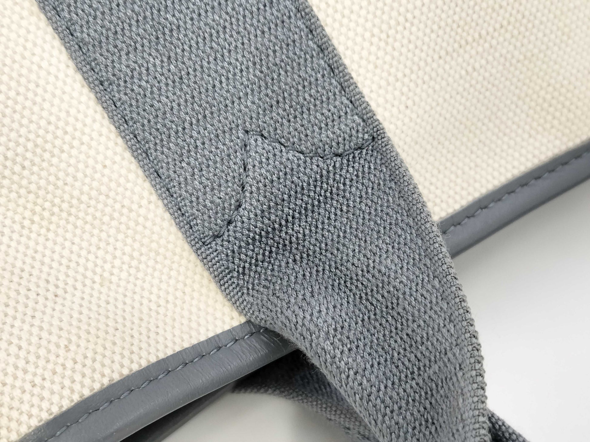 BALENCIAGA Cabas Handbag