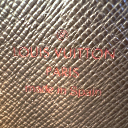 LOUIS VUITTON Damier Zippy Wallet