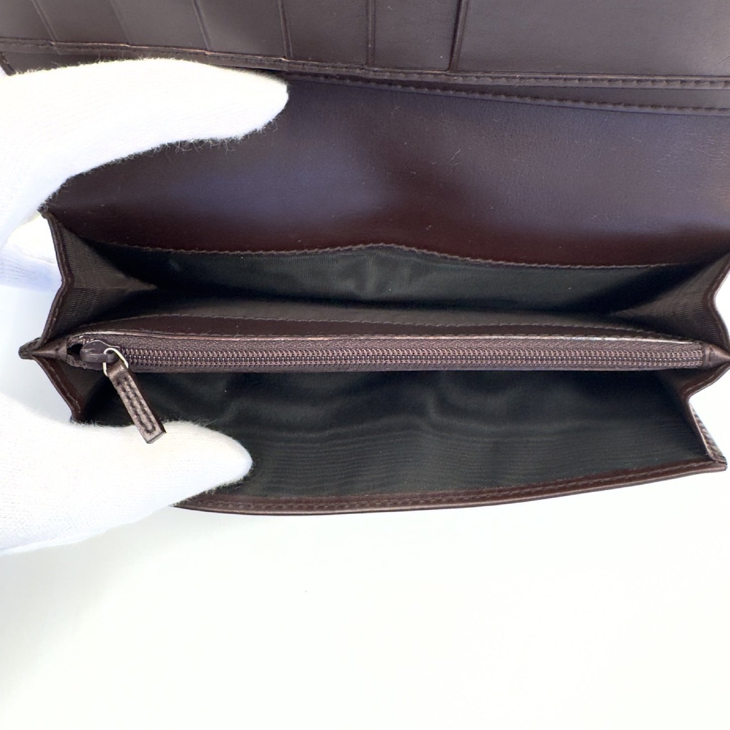 GUCCI Long Wallet GG Pattern Wallet