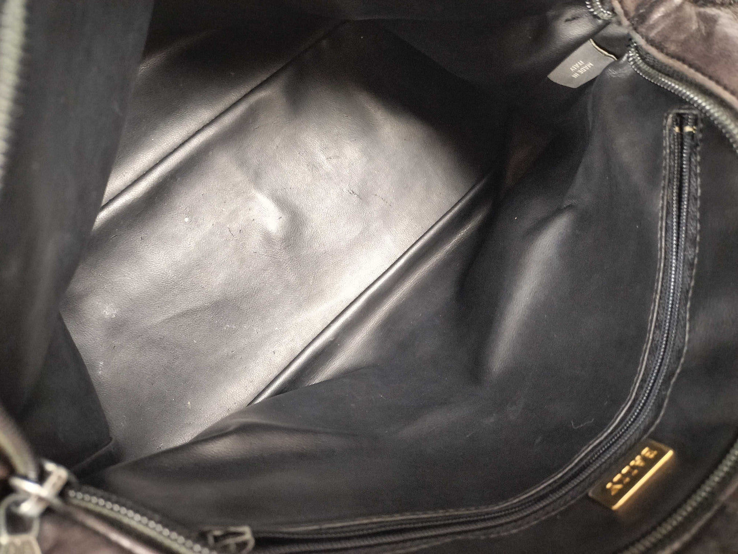 BALLY 4-Piece Shoulder Bag